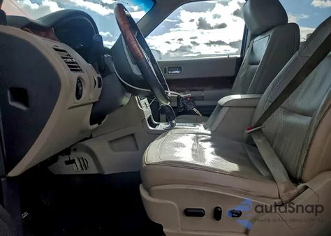 2010 Ford Flex Limited z USA, uszkodzony, nr VIN 2FMHK6DCXABA84781